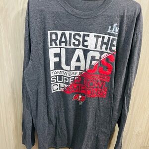 Tampa Bay Buccaneers 'Raise The Flags' Long Sleeve Tee - Gray/Red/White XL